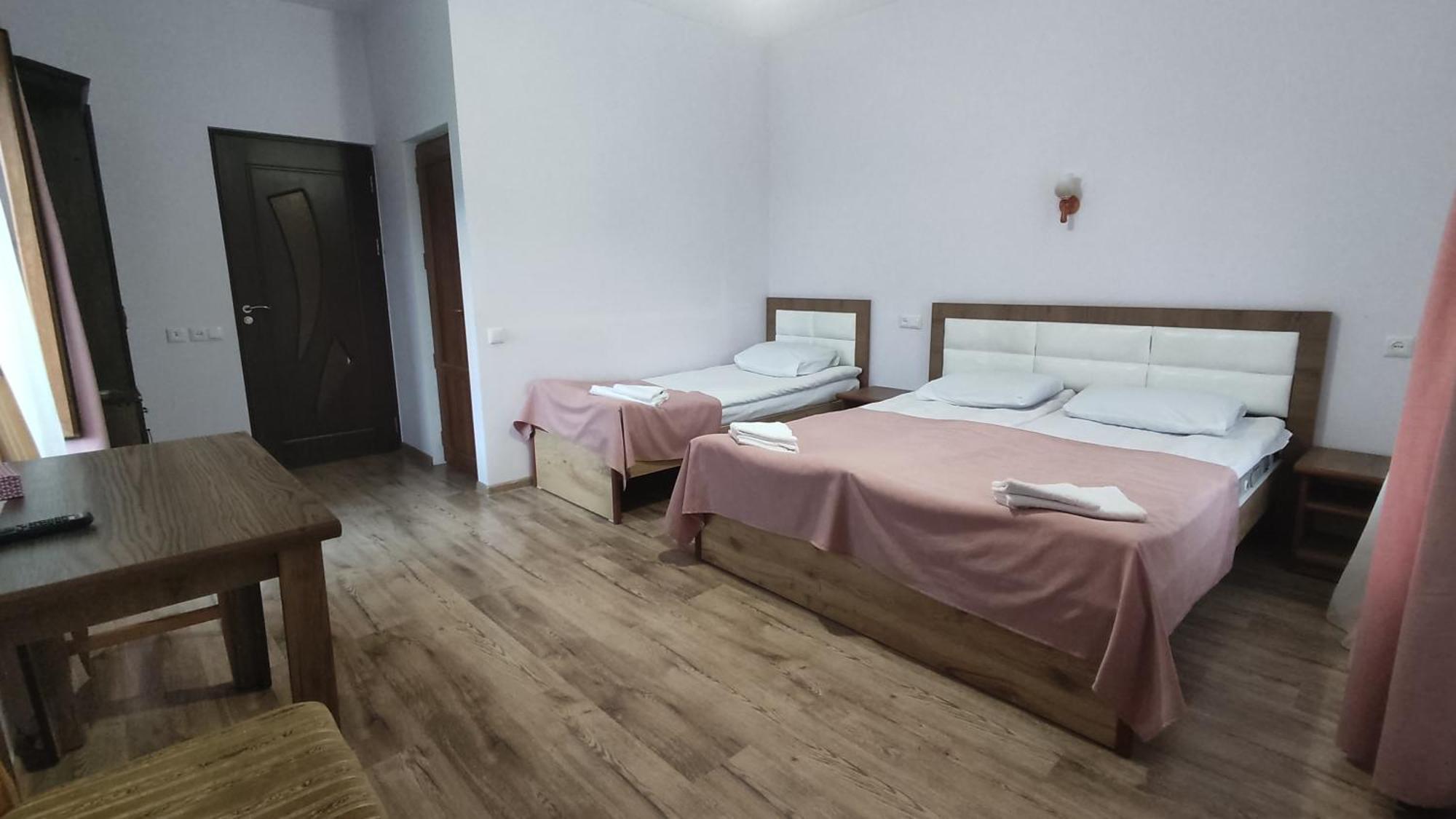 Mthnadzor Hotel Goris Exterior foto