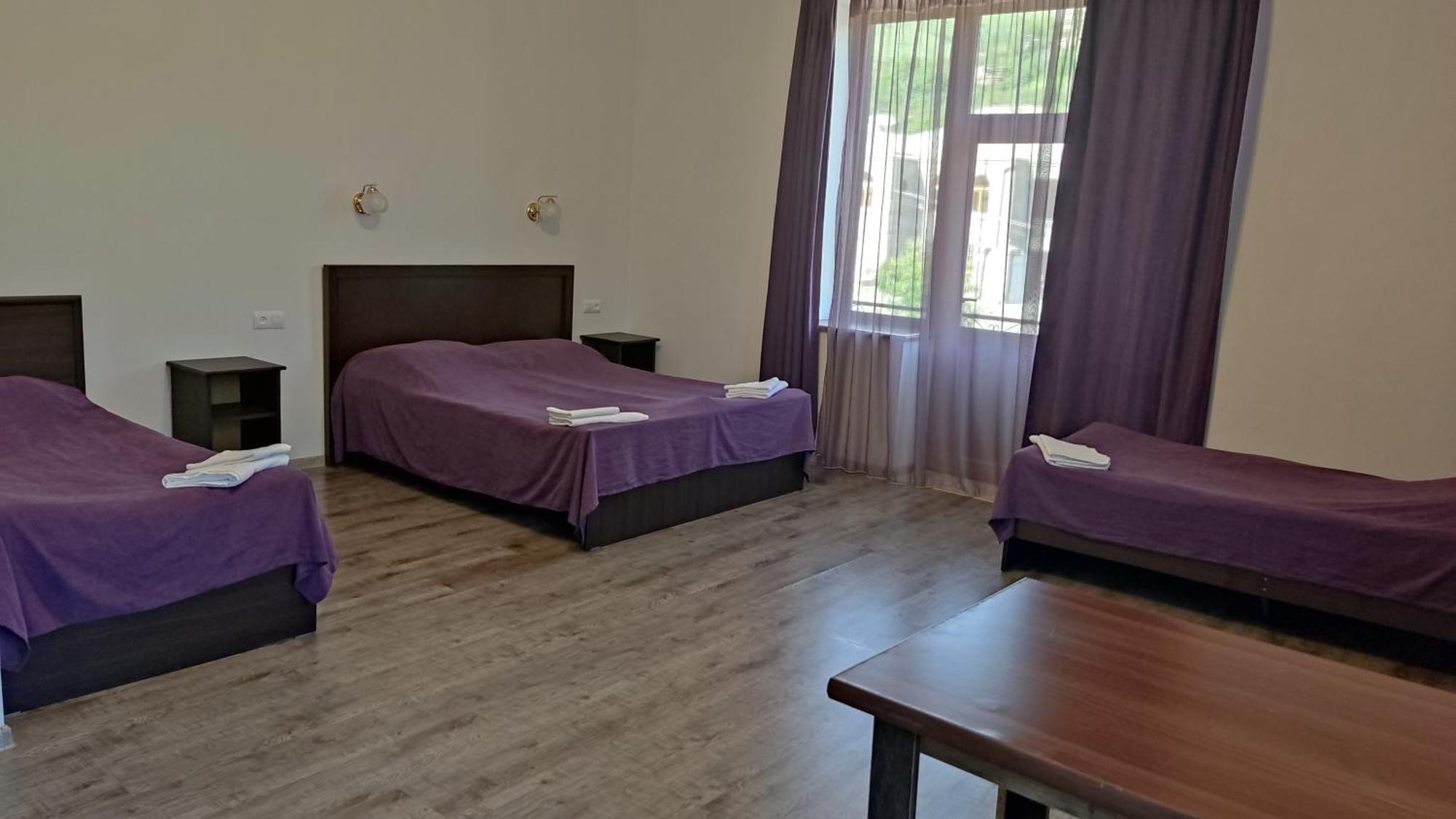 Mthnadzor Hotel Goris Exterior foto