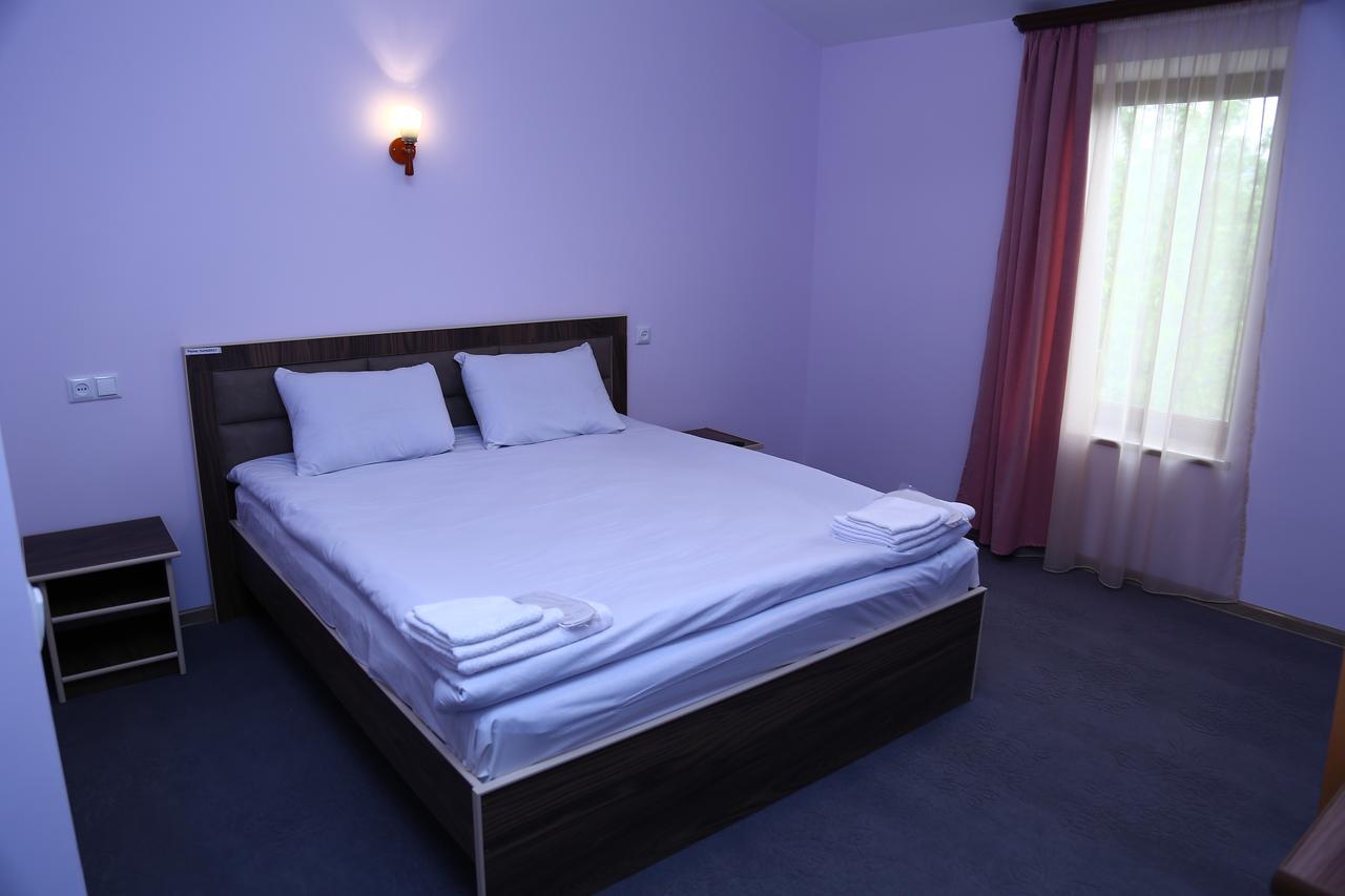 Mthnadzor Hotel Goris Exterior foto