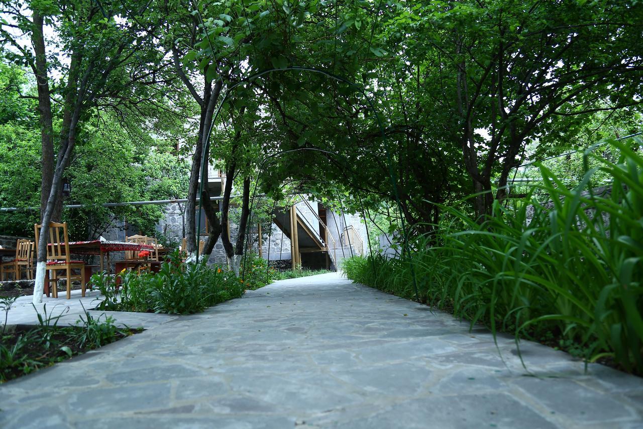 Mthnadzor Hotel Goris Exterior foto